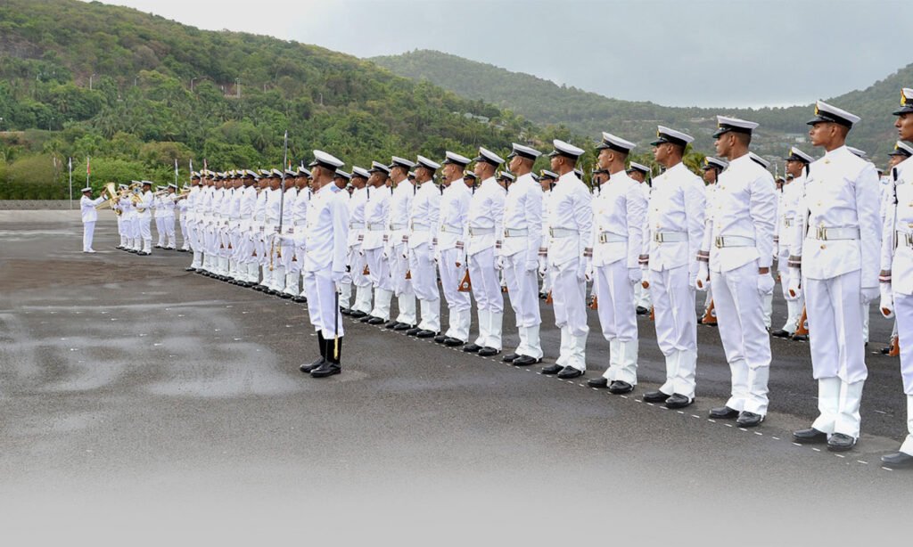 Indian Navy Tradesmen Recruitment 2023 इंडियन नेवी नई भर्ती का नोटिफिकेशन जारी 2 login bg